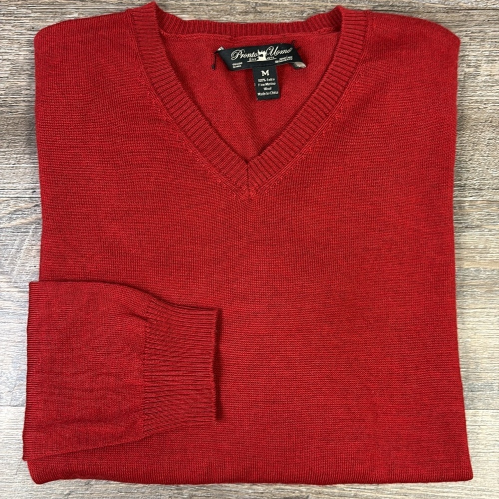 Pronto Uomo Men’s Extra Fine Merino Wool V-Neck Sweater -Red Size Medium